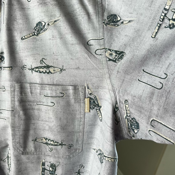 CLEARANCE Men’s M Blue Woolrich Fishing Lures Button Down Short Sleeve Shirt - Picture 4 of 10